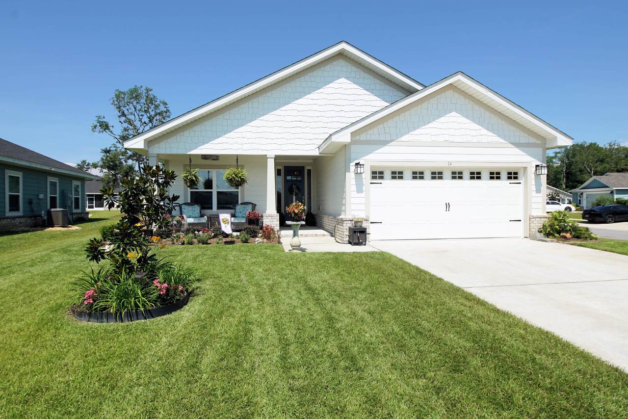 14 Cool Breeze Loop - Photo 1