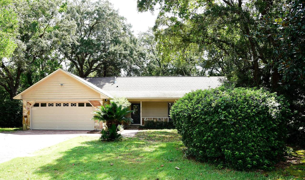822 Saint Joseph Cove - Photo 1