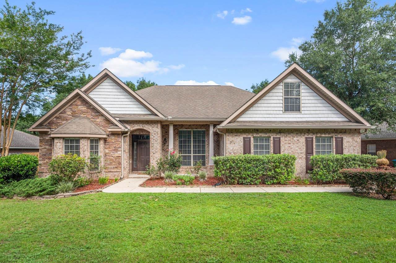208 Foxchase Way - Photo 1