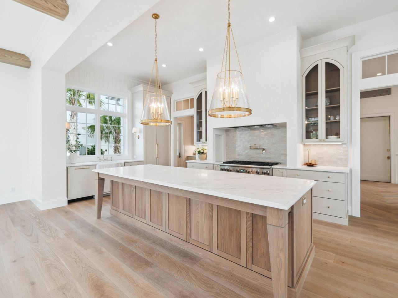 289 Tyler Drive - Photo 1
