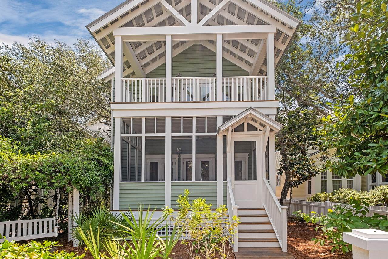 102 Tupelo Street - Photo 1