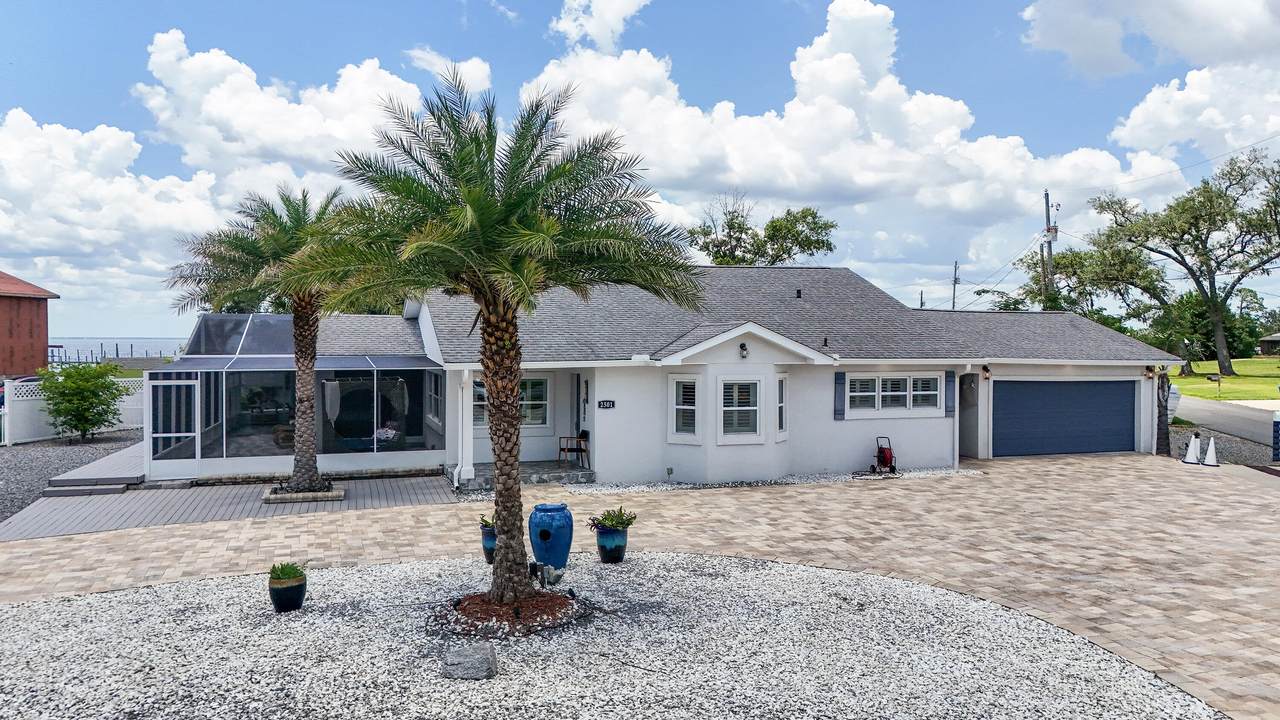 2501 High Avenue - Photo 1