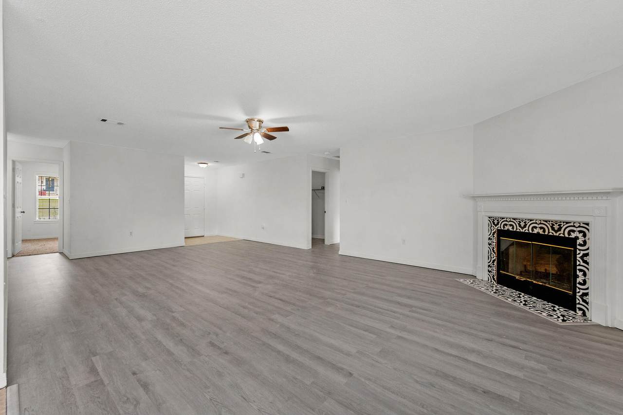 167 Nicole Lane - Photo 1