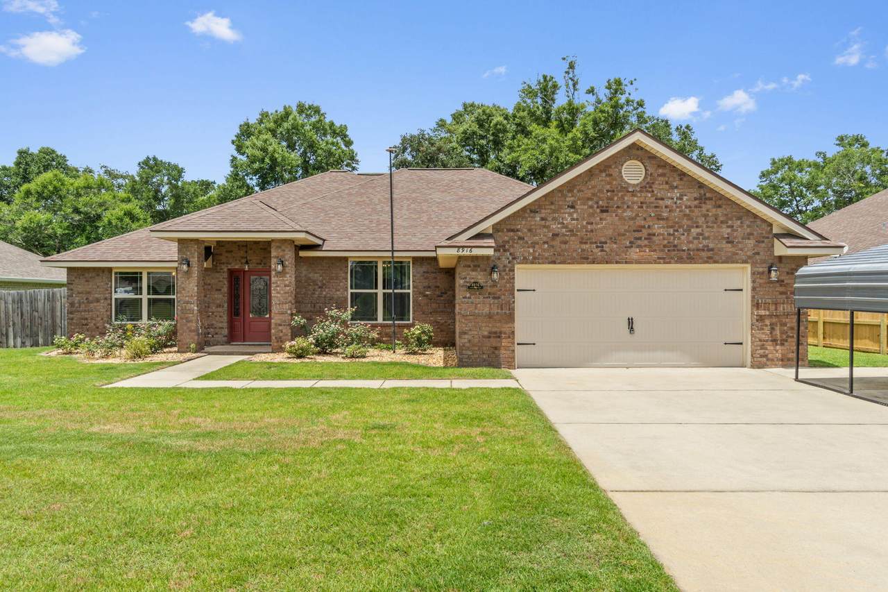 8916 Clearbrook Drive - Photo 1