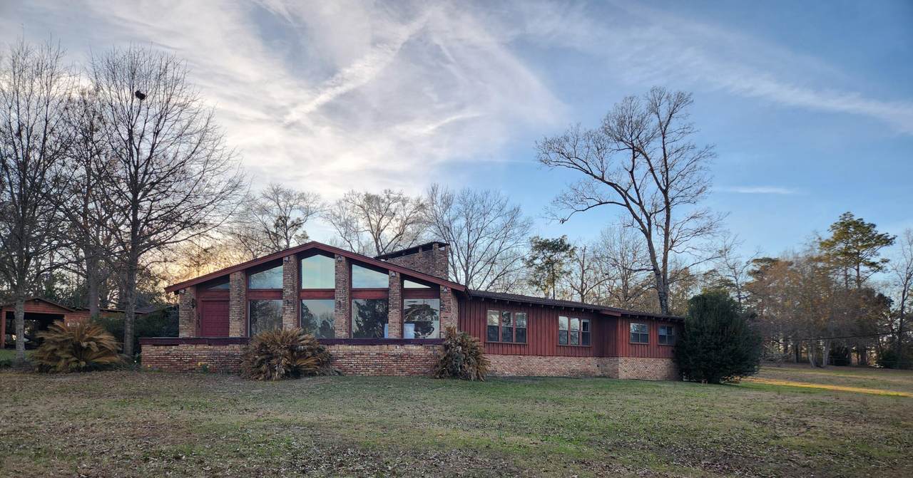 5131 Wiggins Lake Road - Photo 1