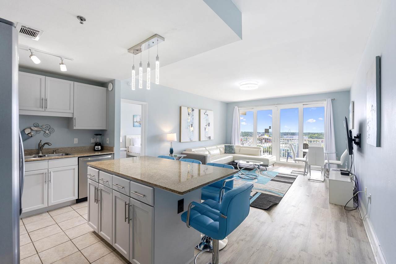 9902 Thomas Drive - Photo 1