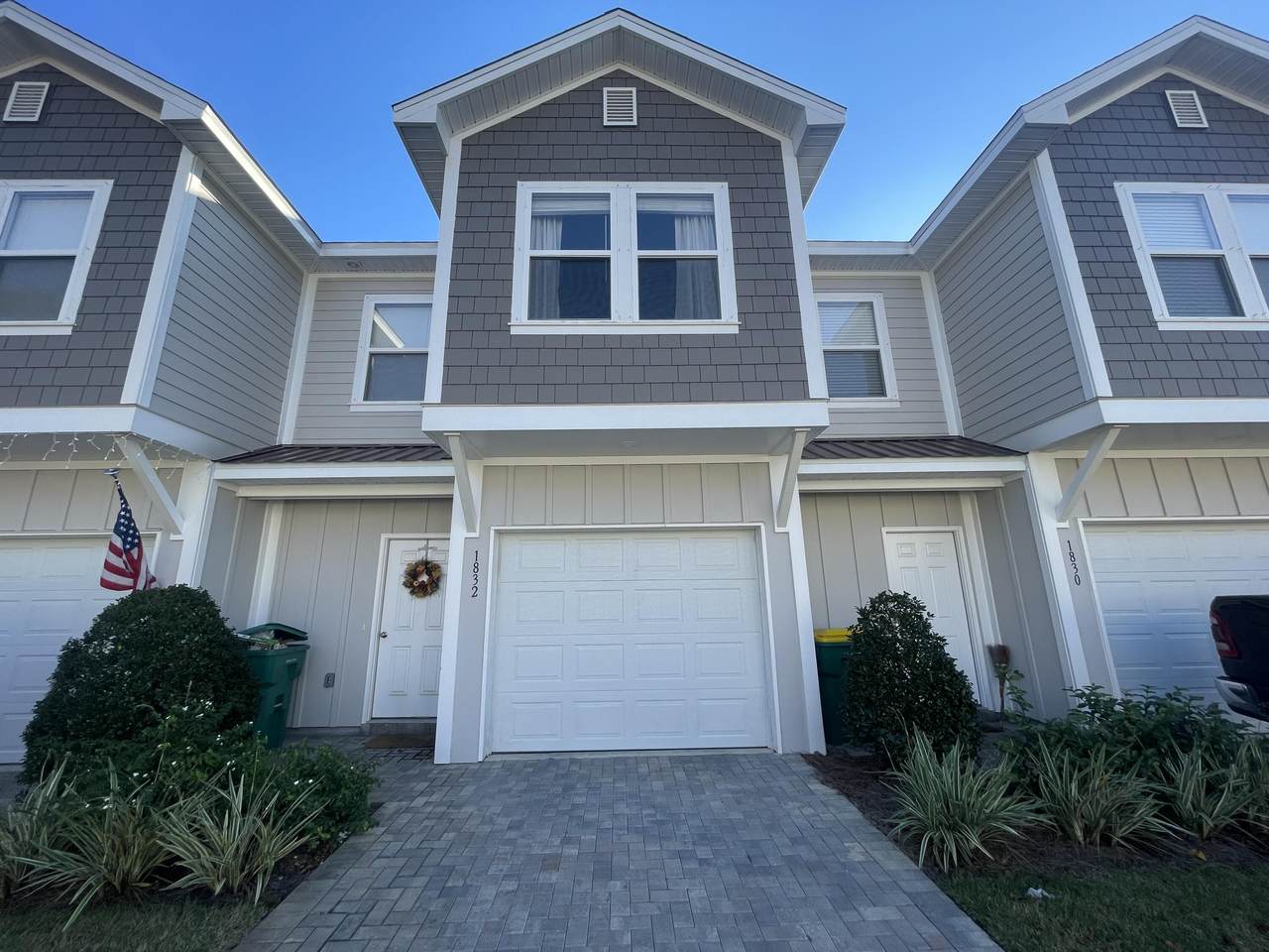 1832 Stable Lane - Photo 1