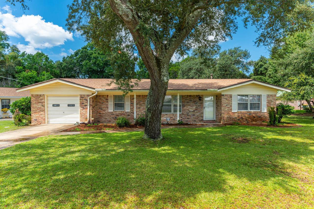 110 Gardenia Court - Photo 1
