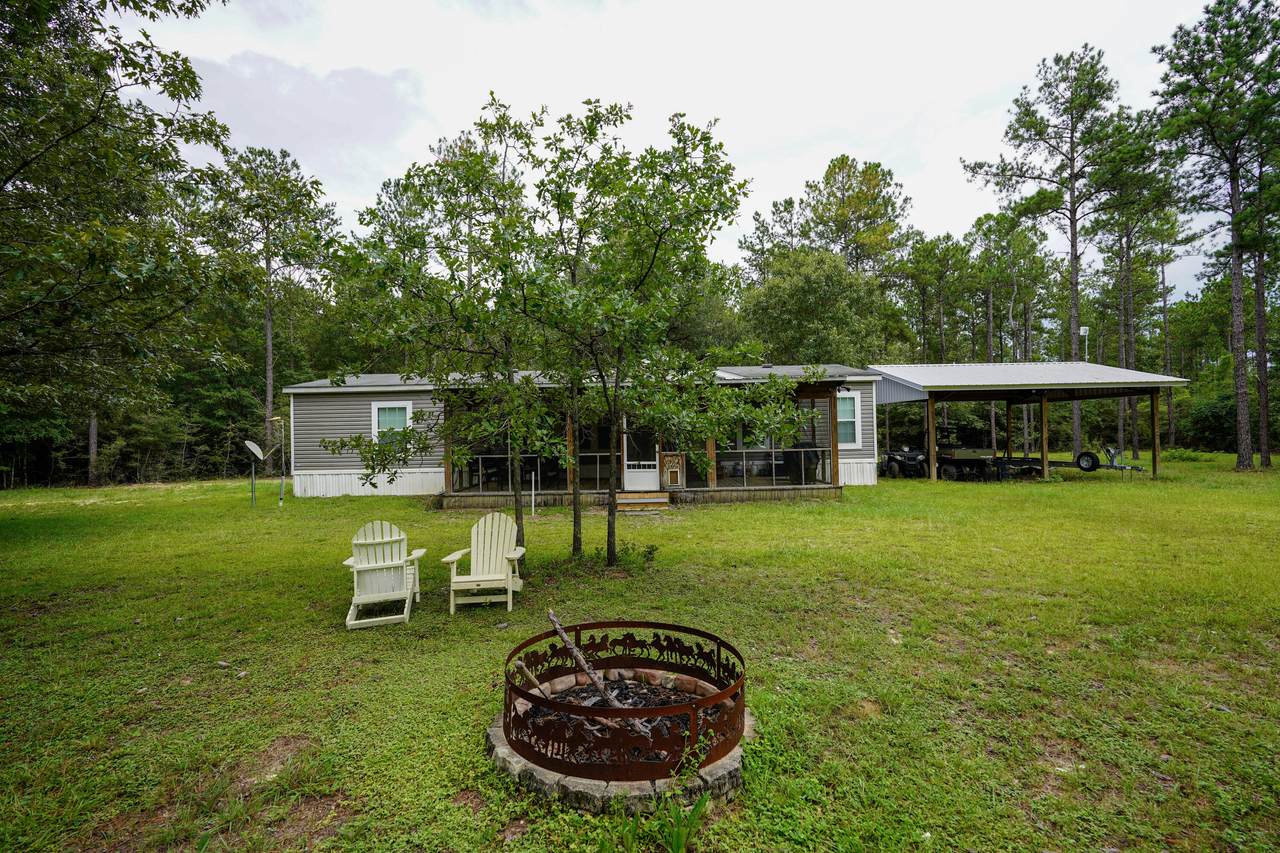 817 Planters Drive - Photo 1