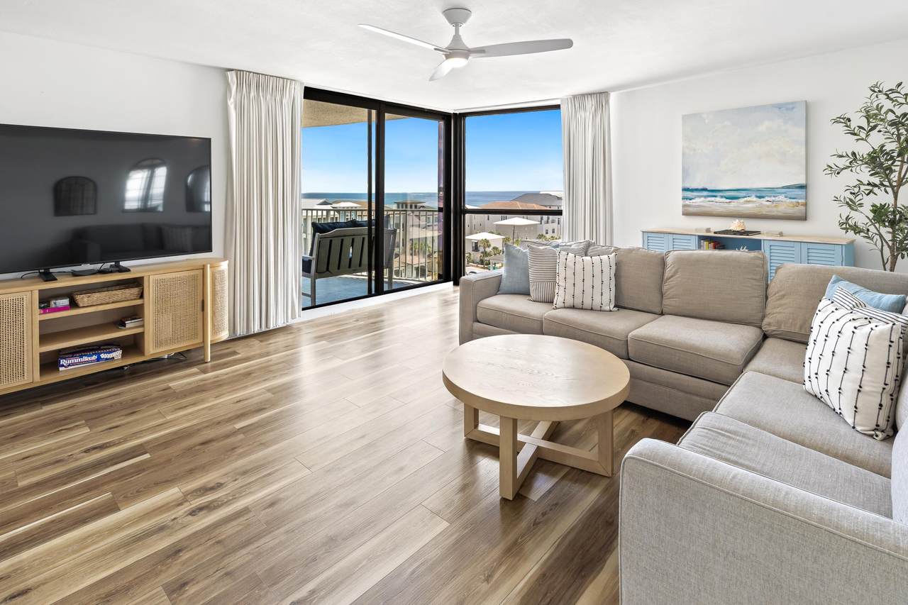 114 Mainsail Drive - Photo 1