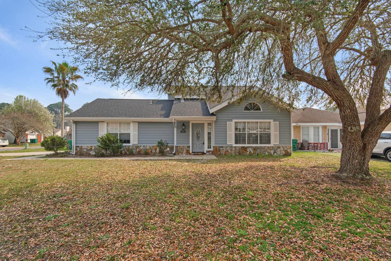 1908 Heartland Drive - Photo 1