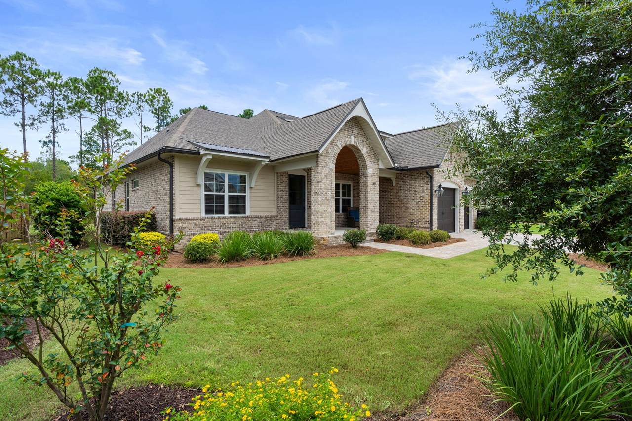 210 Revana Way - Photo 1