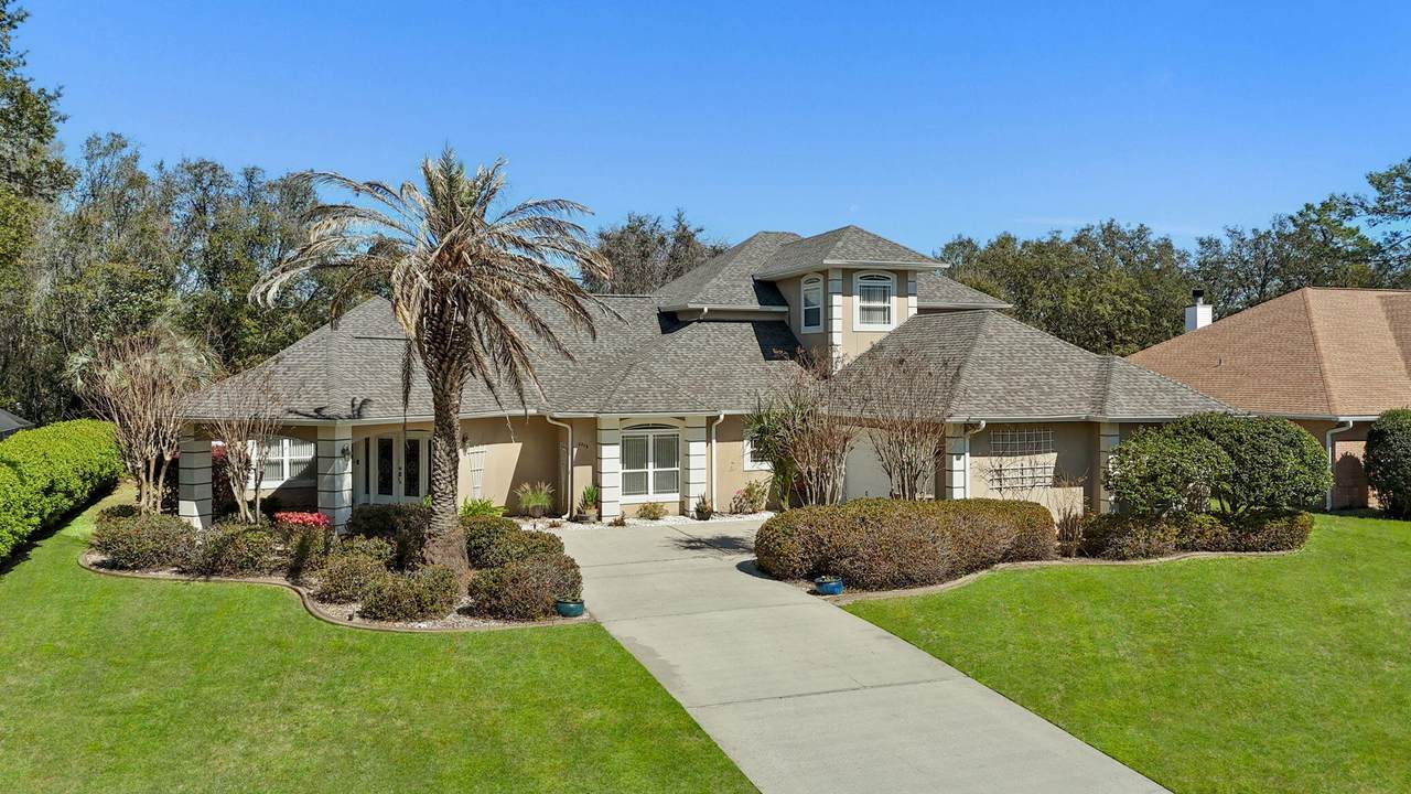 2756 Muirfield Drive - Photo 1