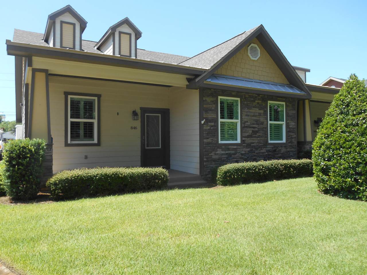 846 Cannon Lane - Photo 1