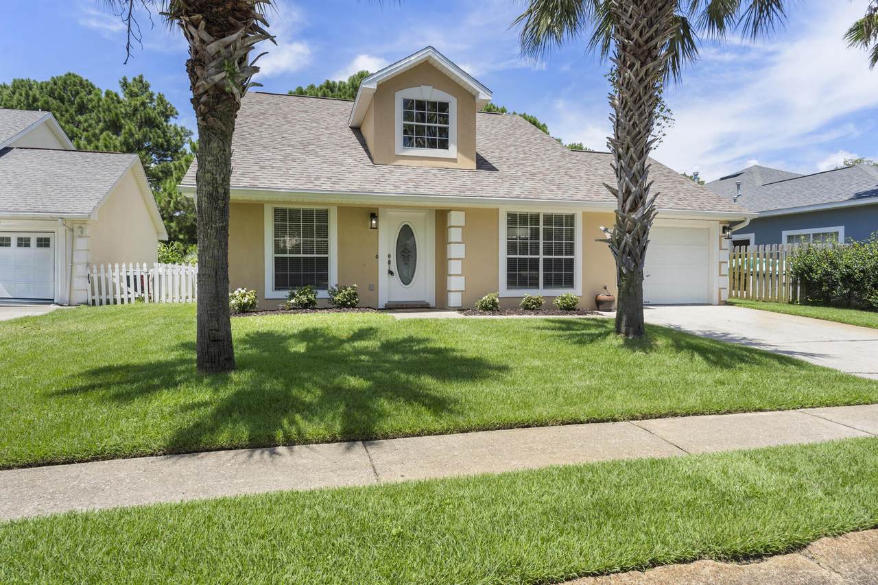 84 Bay Haven Court - Photo 1