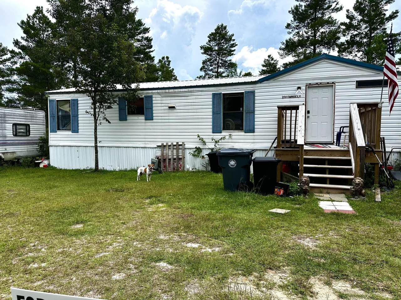 201 Tangelo Street - Photo 1
