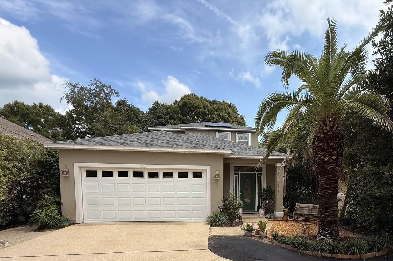 203 Beal Parkway - Photo 1