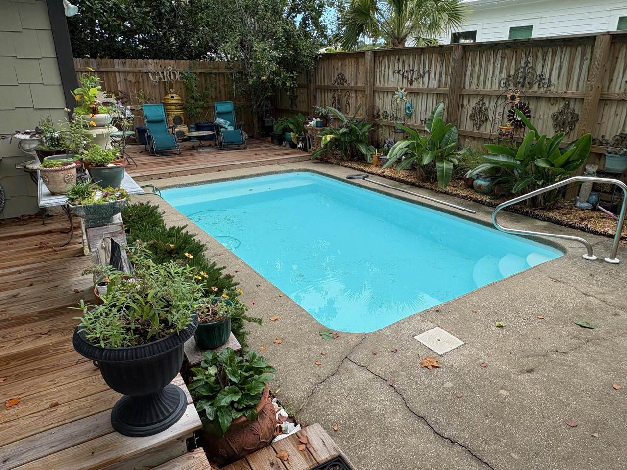 335 Acacia Street - Photo 1