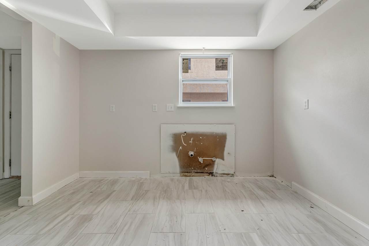 113 Cedar Avenue - Photo 1