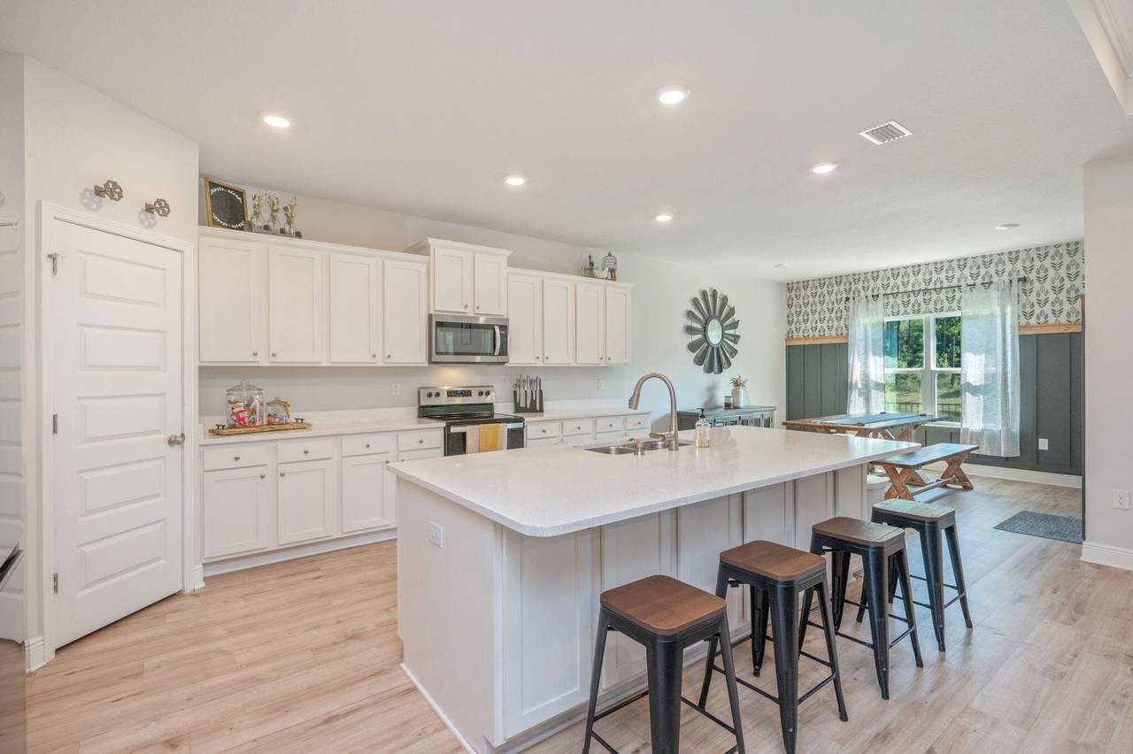 35 Hammock Circle - Photo 1