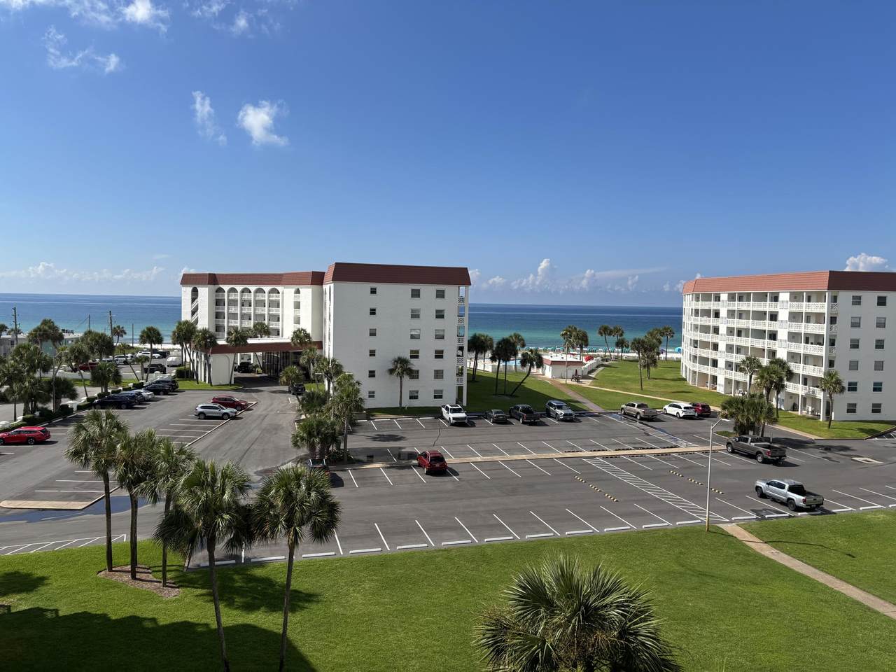 909 Santa Rosa Boulevard - Photo 1