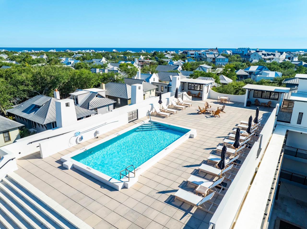 136 Georgetown Avenue - Photo 1