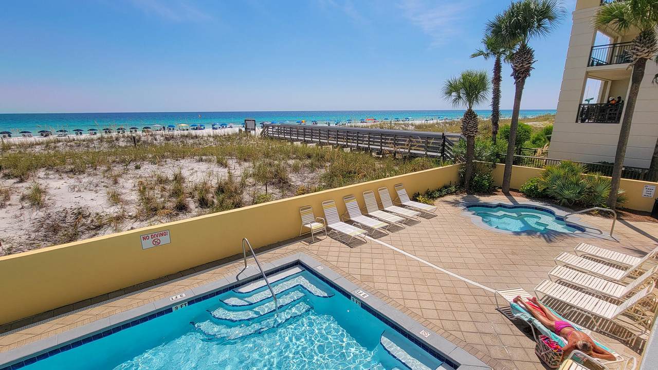 866 Santa Rosa Boulevard - Photo 1