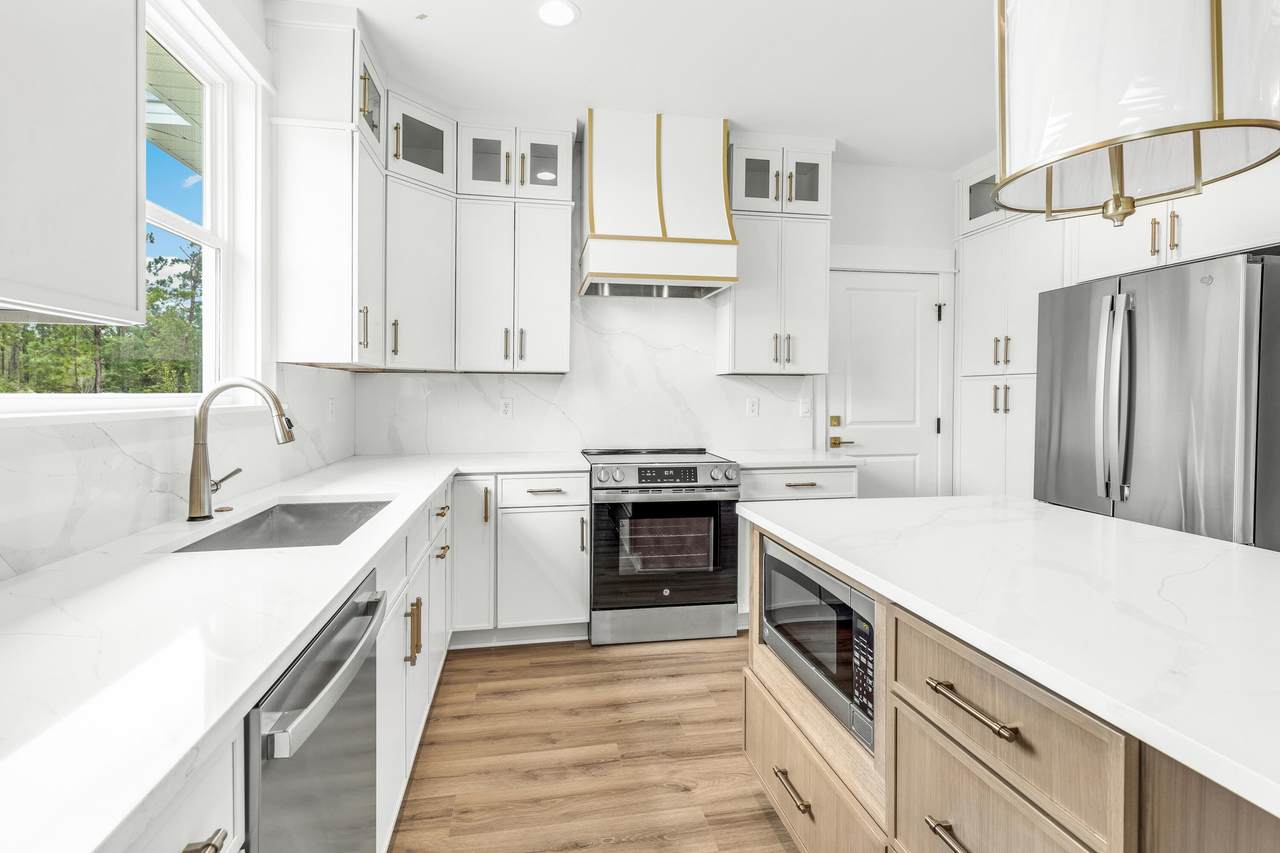 160 Clarke Hill Road - Photo 1