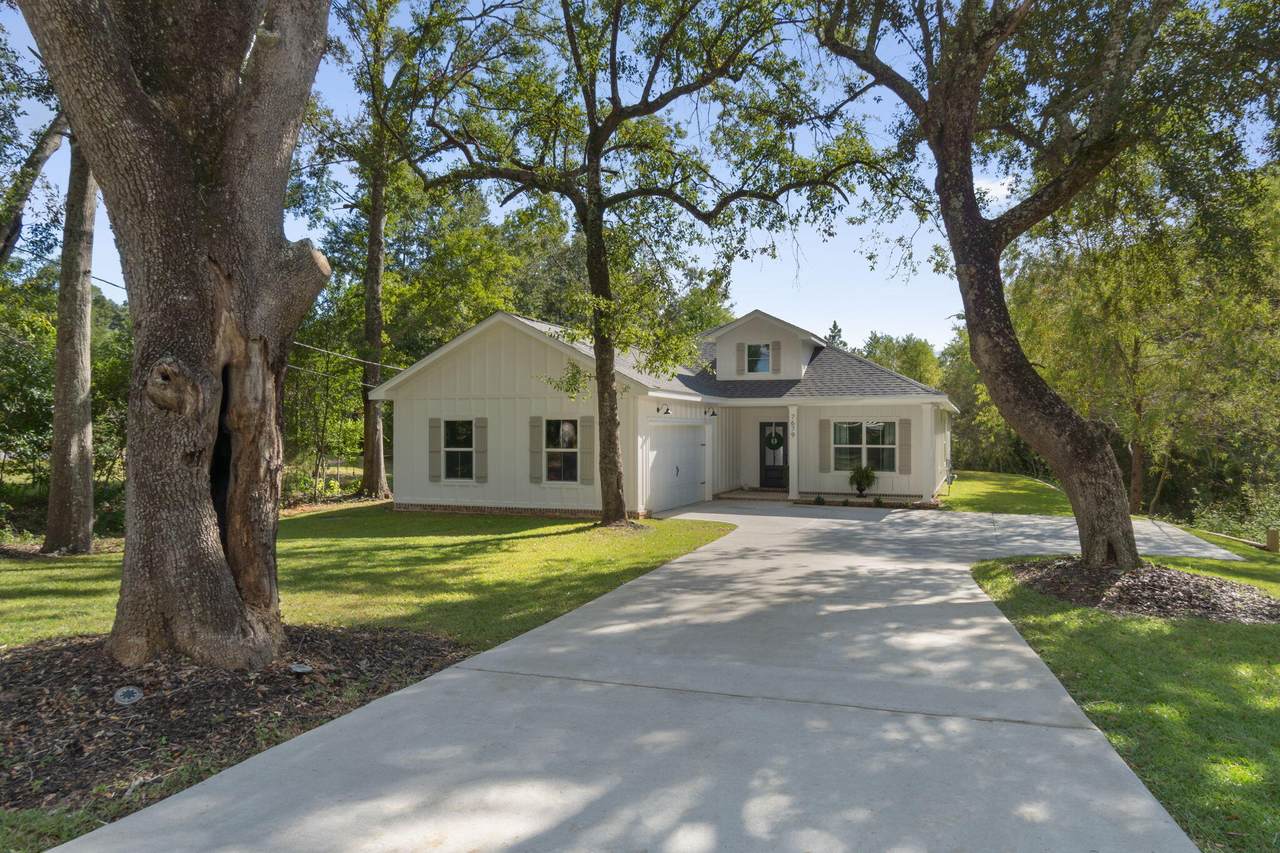 2 Coweta Road - Photo 1