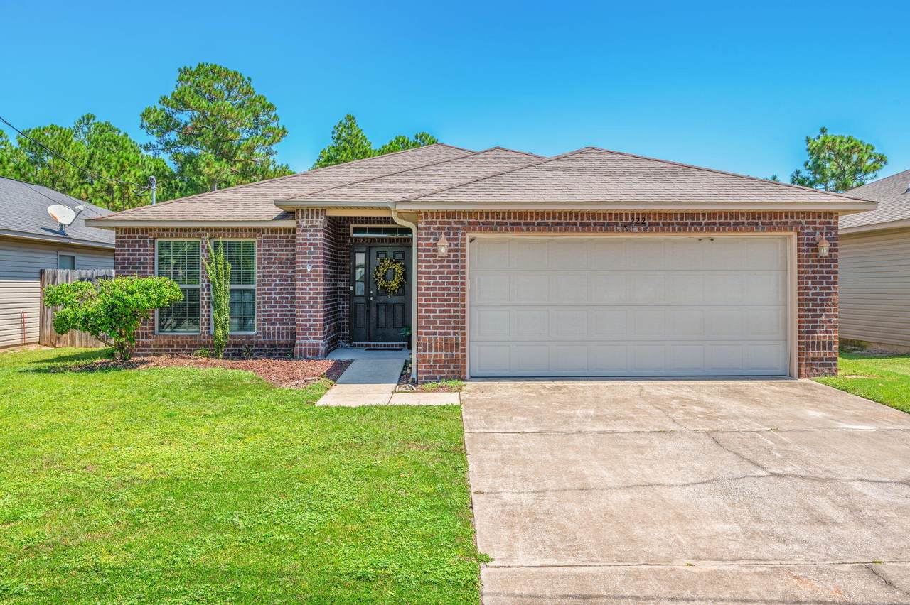 2222 Pawnee Drive - Photo 1