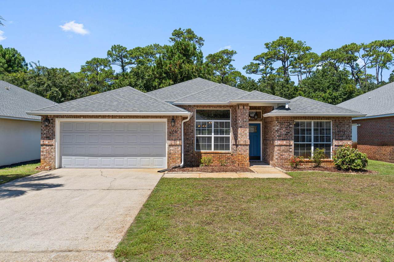 266 Tecumseh Lane - Photo 1