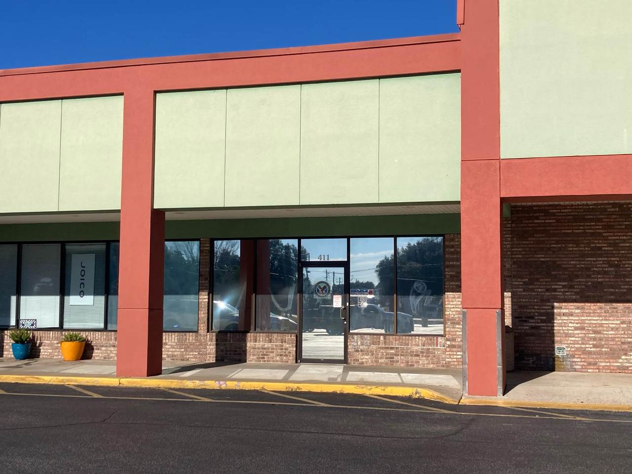 411 Racetrack Road - Photo 1