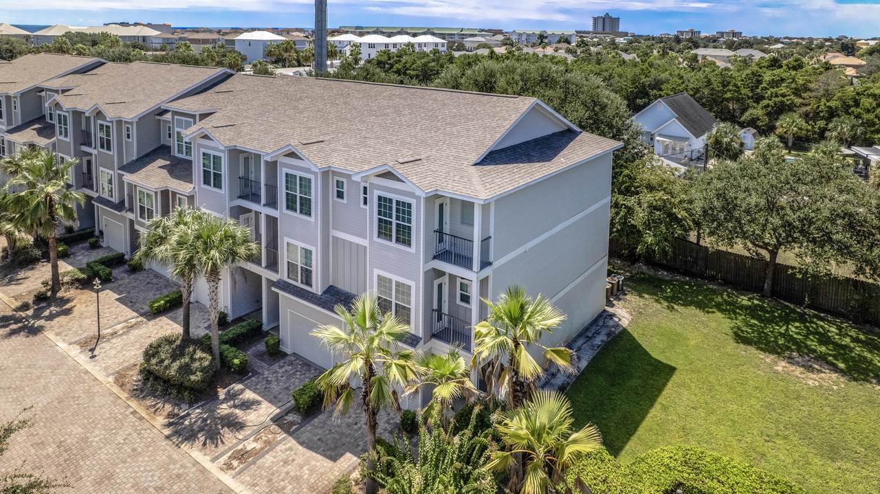 257 Driftwood Road - Photo 1