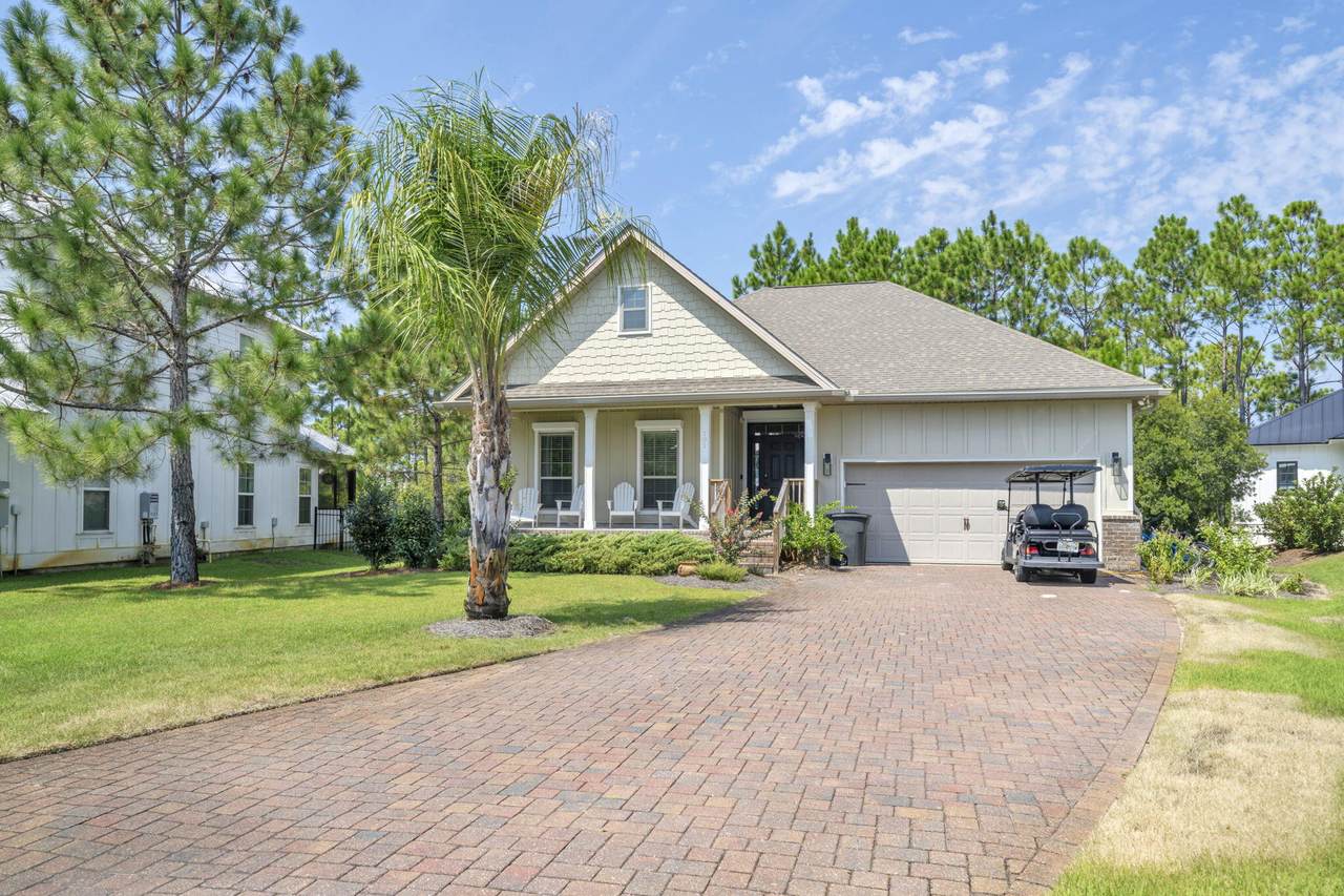 101 Sweet Breeze Drive - Photo 1