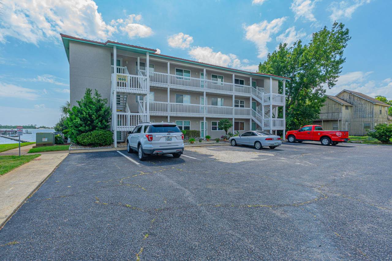 1695 Highway 98 - Photo 1