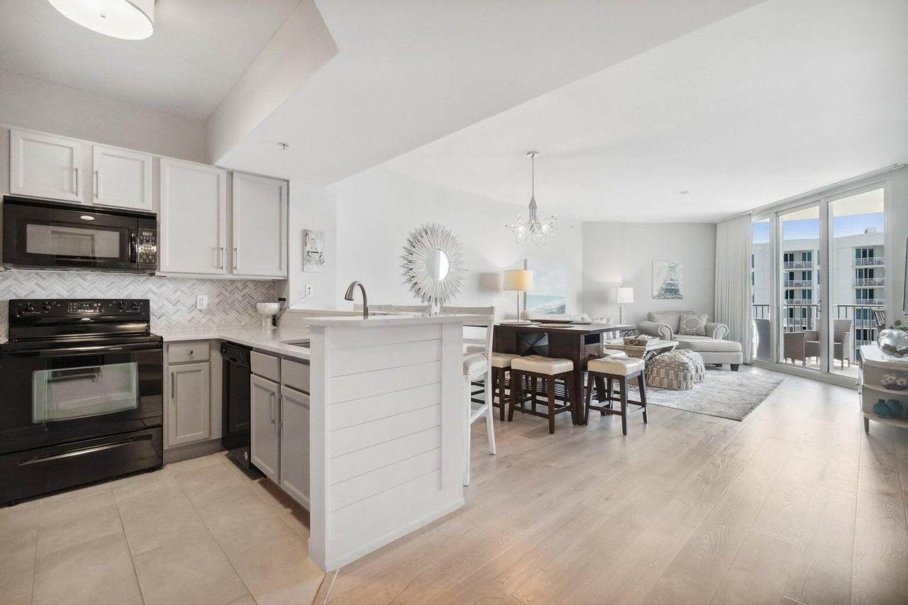 4207 Indian Bayou Trail - Photo 1