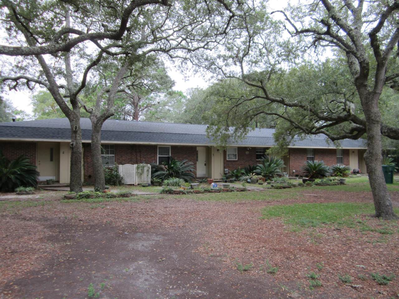 17 7th Street - Photo 1