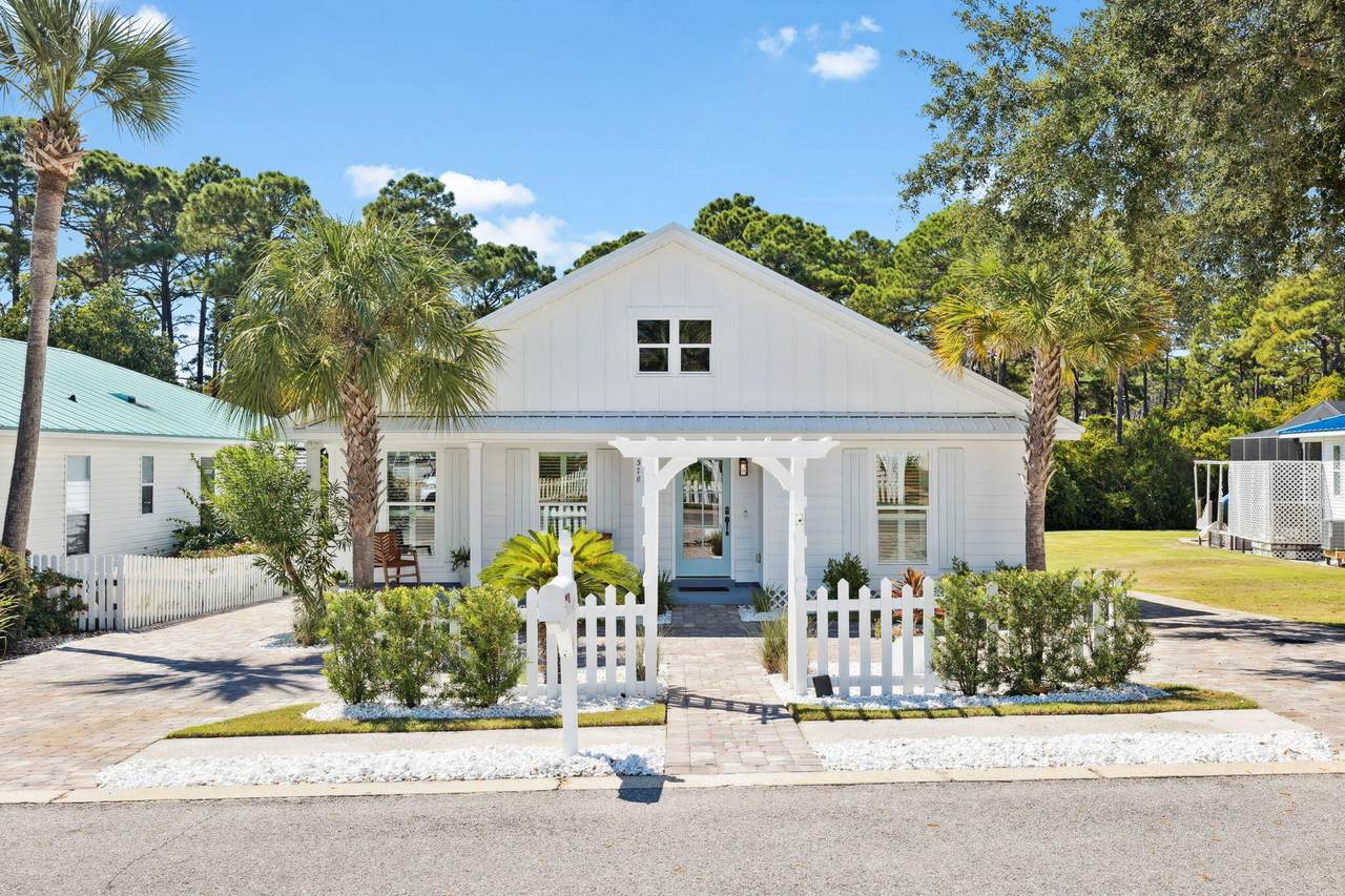 378 Tradewinds Drive - Photo 1