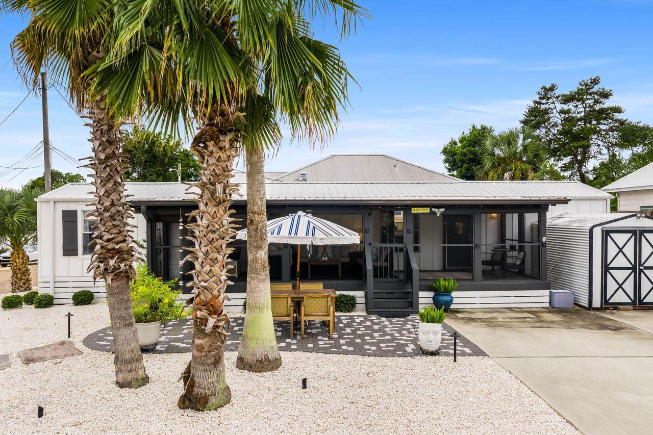 19703 Bonita Drive - Photo 1