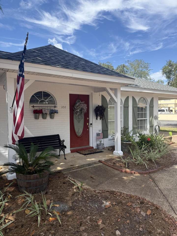 3863 Indian Trail - Photo 1