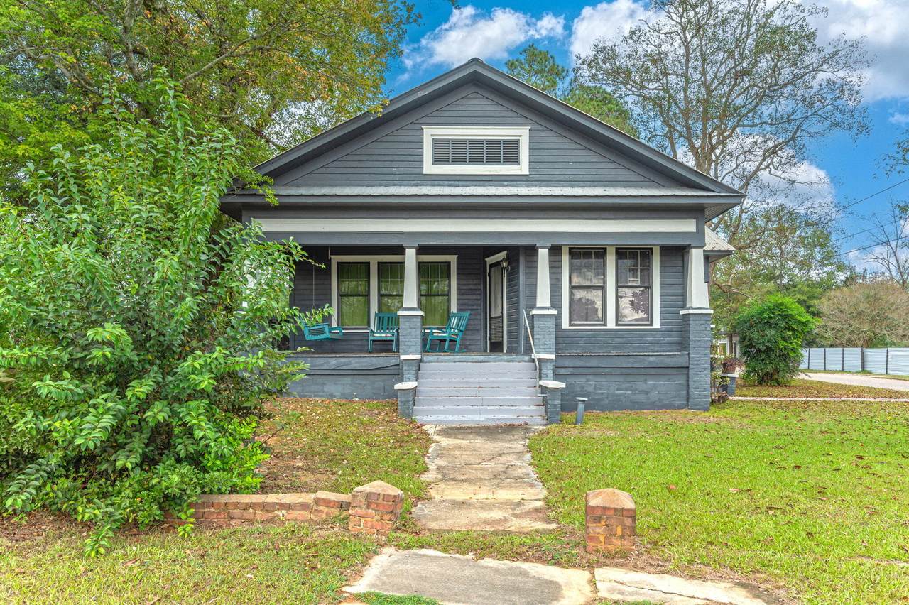 22889 Fifth Street - Photo 1