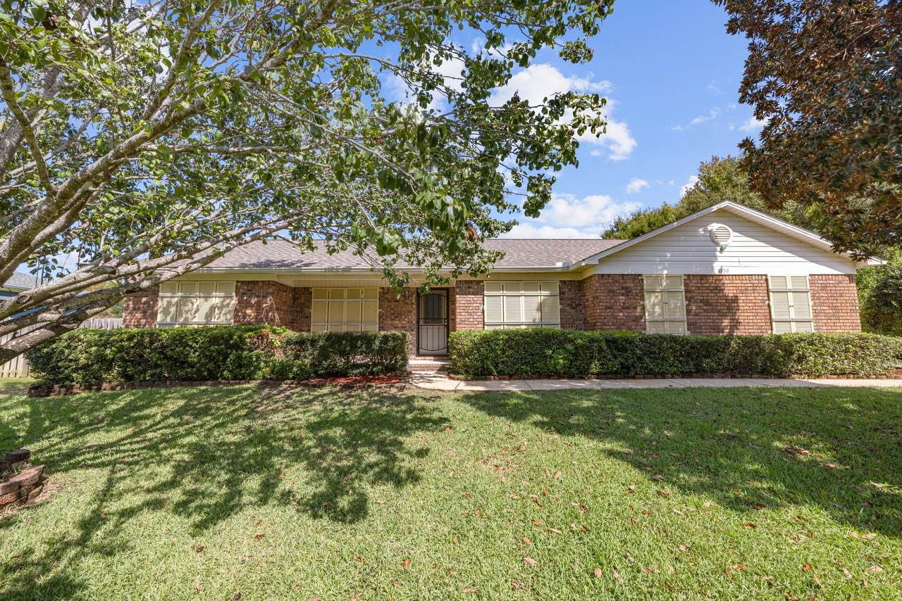 1730 Village Parkway - Photo 1