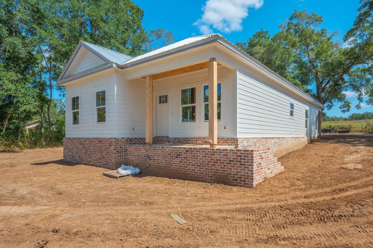 928 Cypress Street - Photo 1