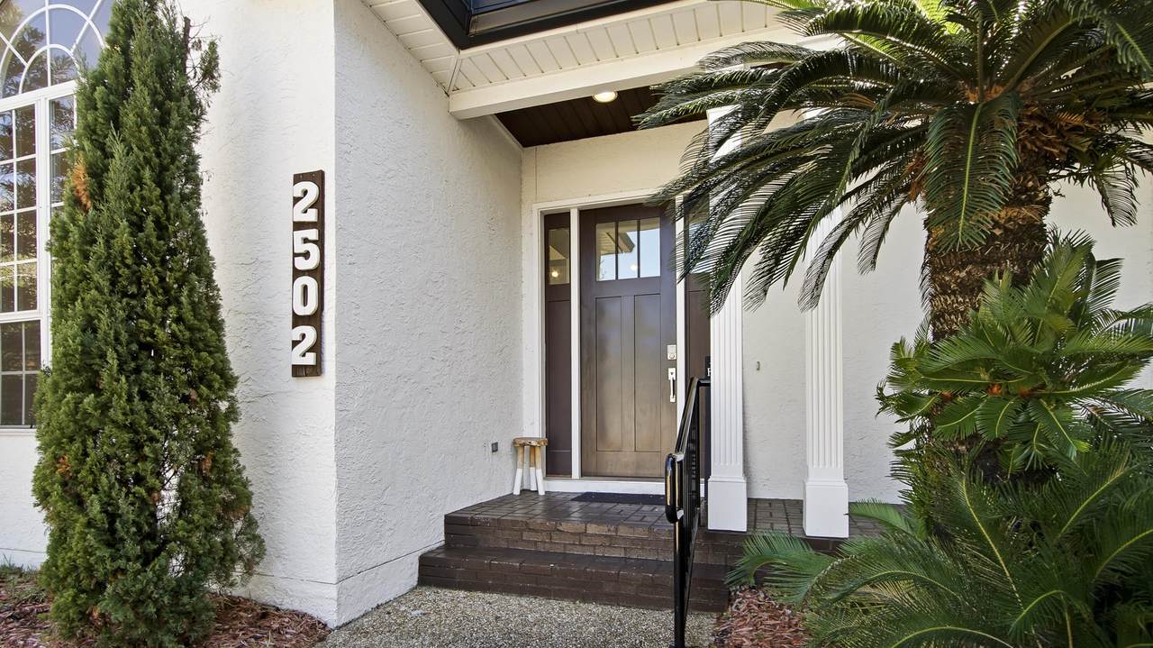 2502 Country Club Drive - Photo 1