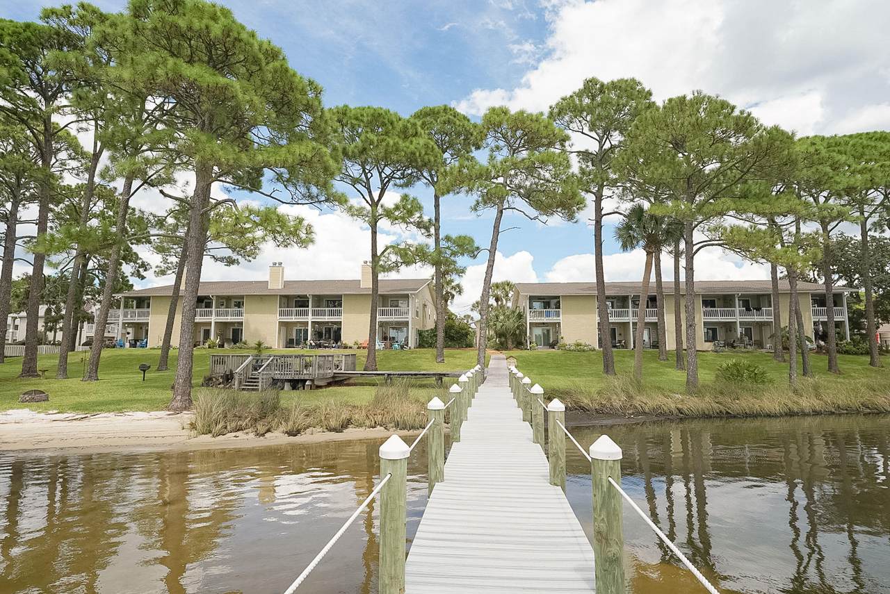 6903 Lagoon Drive - Photo 1