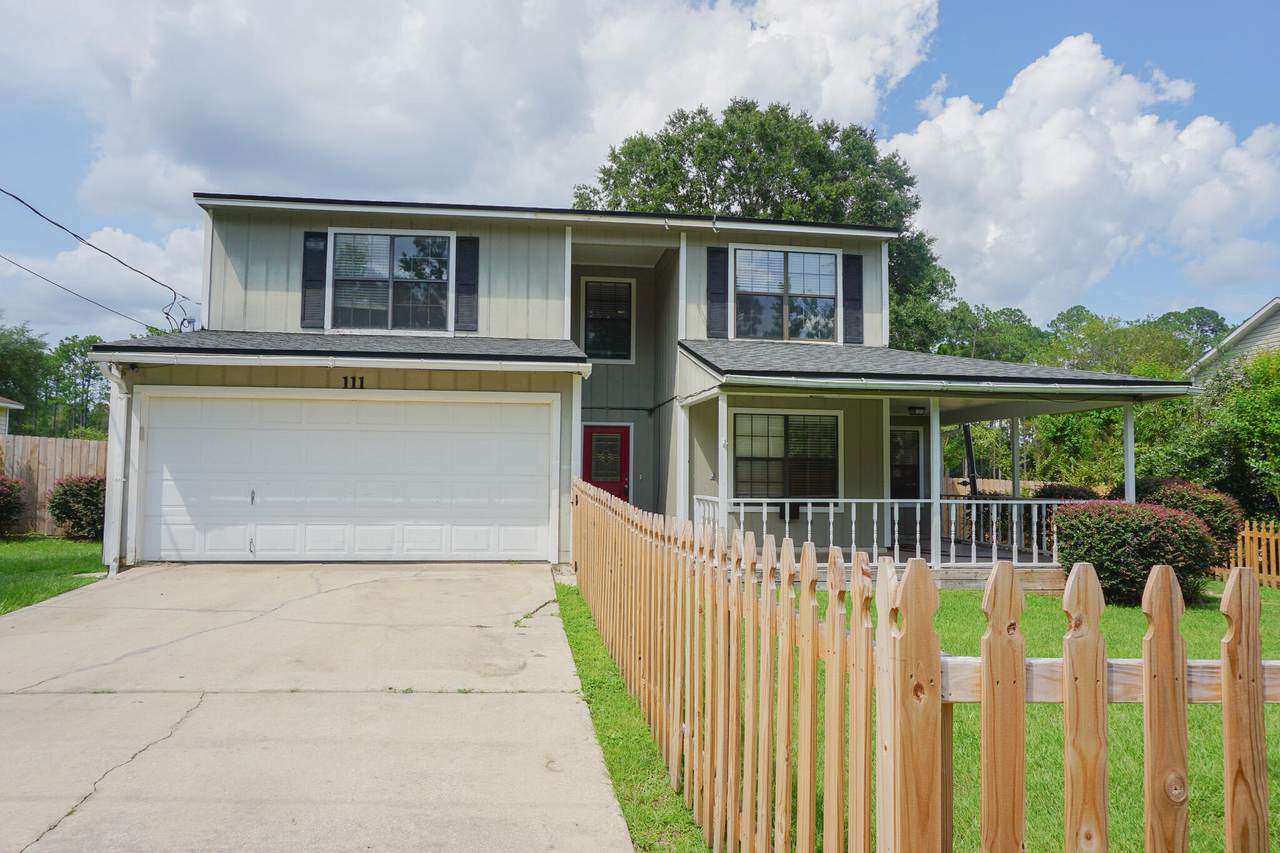 111 Palmetto Drive - Photo 1