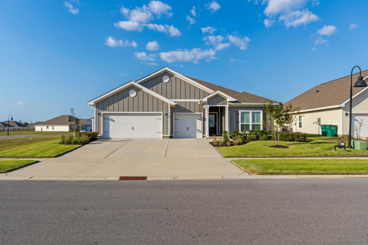 451 Eagle Lake Way - Photo 1