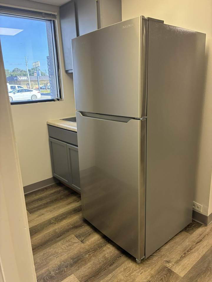 105 Lewis Street - Photo 1