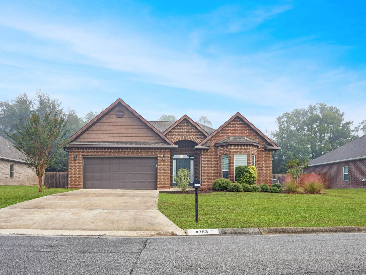 4753 Dupont Circle - Photo 1