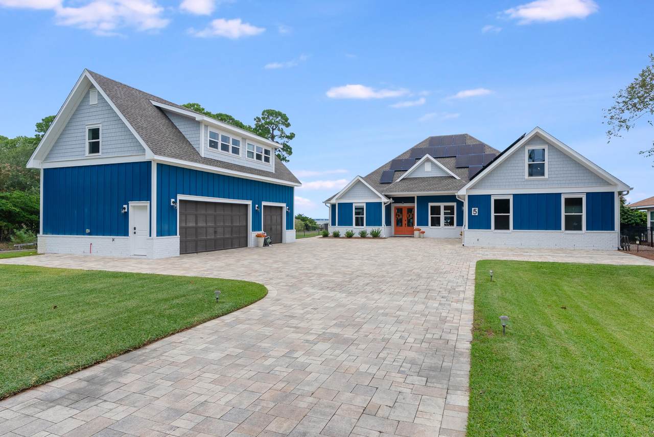 5 Bayshore Drive - Photo 1